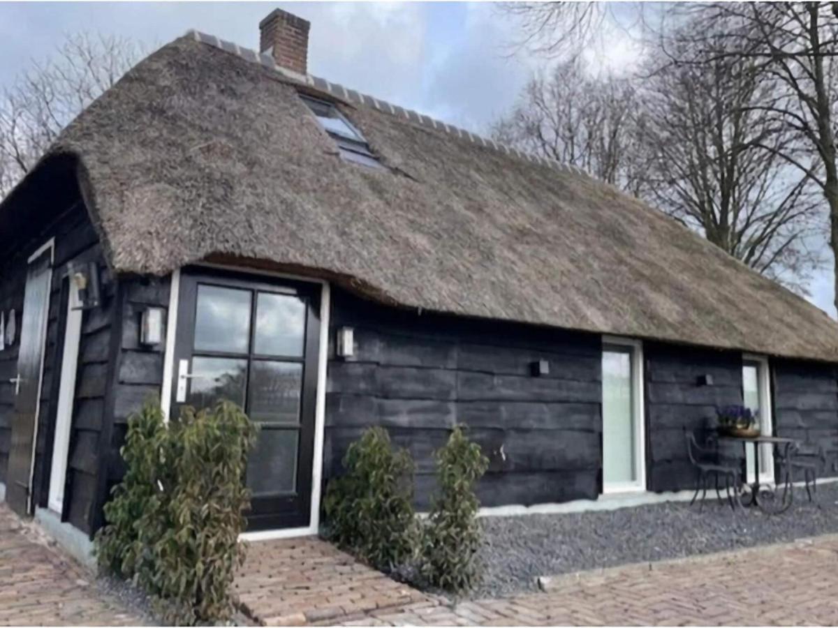 Holiday Home Heeresteeg In Nieuwleusen With Garden De Meele Exterior photo